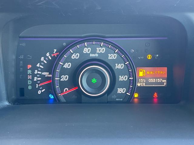 ステップワゴンスパーダ Z クールスピリット 純正ナビ バックカメラ フルセグTV ETC 前方ドライブレコーダー 横滑り防止装置 純正フロアマット純正サイドバイザー 両側電動スライドドア オートライト パドルシフト スマートキー(22枚目)