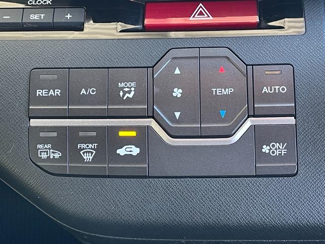 ステップワゴンスパーダ Z クールスピリット 純正ナビ バックカメラ フルセグTV ETC 前方ドライブレコーダー 横滑り防止装置 純正フロアマット純正サイドバイザー 両側電動スライドドア オートライト パドルシフト スマートキー(36枚目)