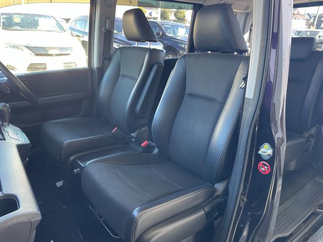 ステップワゴンスパーダ Z クールスピリット 純正ナビ バックカメラ フルセグTV ETC 前方ドライブレコーダー 横滑り防止装置 純正フロアマット純正サイドバイザー 両側電動スライドドア オートライト パドルシフト スマートキー(46枚目)