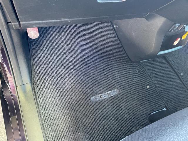 ステップワゴンスパーダ Z クールスピリット 純正ナビ バックカメラ フルセグTV ETC 前方ドライブレコーダー 横滑り防止装置 純正フロアマット純正サイドバイザー 両側電動スライドドア オートライト パドルシフト スマートキー(50枚目)