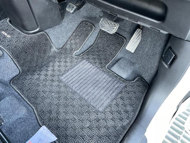 【注】ガリバー瑞穂店は「トイザらス・ベビーザらスさん」のすぐ隣り。「ジョイフルホンダ瑞穂店さん」の道路を挟んだ目の前です！みなさまのお車選びのお手伝いをさせてください！