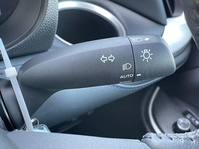 ヴォクシー ハイブリッドＳ－Ｚ　純正１０型ディスプレィオーディオ　プロジェクター式ＬＥＤヘッドライト　ハーフレザーシート　前後ドライブレコーダー　コーナーセンサー　レーダークルーズコントロール　オートマチックハイビーム（31枚目）