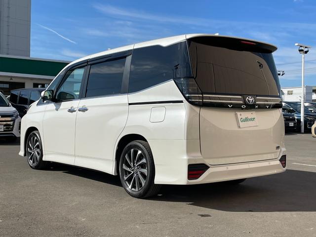 ヴォクシー ハイブリッドＳ－Ｚ　純正１０型ディスプレィオーディオ　プロジェクター式ＬＥＤヘッドライト　ハーフレザーシート　前後ドライブレコーダー　コーナーセンサー　レーダークルーズコントロール　オートマチックハイビーム（66枚目）
