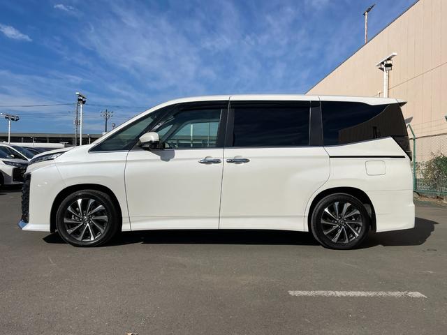 ヴォクシー ハイブリッドＳ－Ｚ　純正１０型ディスプレィオーディオ　プロジェクター式ＬＥＤヘッドライト　ハーフレザーシート　前後ドライブレコーダー　コーナーセンサー　レーダークルーズコントロール　オートマチックハイビーム（67枚目）