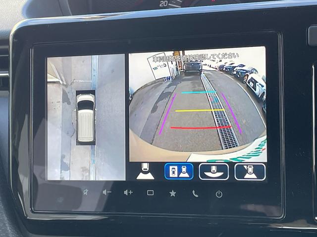 ◆純正ナビ◆【全方位モニター】クルマを真上から見下ろした視点で駐車をサポートします！死角からの障害物にいち早く気が付くことができます。