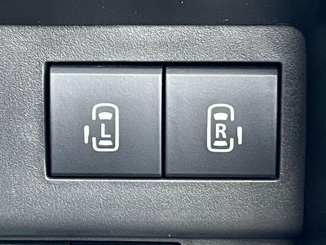 ◆【両側パワースライドドア】小さなお子さまでもボタン一つで乗り降りラクラクです！両手に荷物を抱えている状態でもボタンを押せば自動で開閉するので、お買い物やお出かけの際にはとっても重宝します！