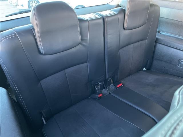 エクシーガ ２．５ｉアイサイト　アルカンターラセレクション　ストラーダナビ　追従クルコン　ドラレコ　ＳＩ－ＤＲＩＶＥ　横滑り制御機能　ＰＣＳ　ビルトインＥＴＣ　電格ミラー　ヘッドライトレベライザー　パドルシフト　純正フロアマット　ドアバイザー　社外ＡＷ（14枚目）