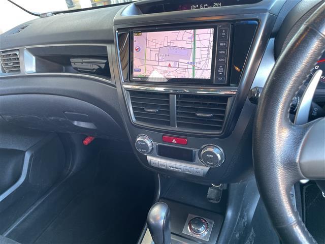 エクシーガ ２．５ｉアイサイト　アルカンターラセレクション　ストラーダナビ　追従クルコン　ドラレコ　ＳＩ－ＤＲＩＶＥ　横滑り制御機能　ＰＣＳ　ビルトインＥＴＣ　電格ミラー　ヘッドライトレベライザー　パドルシフト　純正フロアマット　ドアバイザー　社外ＡＷ（26枚目）