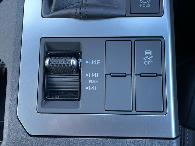 ランドクルーザー２５０ ＶＸ　１２．３型純正ナビ　フルセグ　Ｂｌｕｅｔｏｏｔｈ　ＵＳＢ　ＨＤＭＩ接続　サンルーフ　レザーシート　シートーヒーター　シートベンチレーション　デジタルインナーミラー　パノラマモニター　３眼ＬＥＤライト（40枚目）