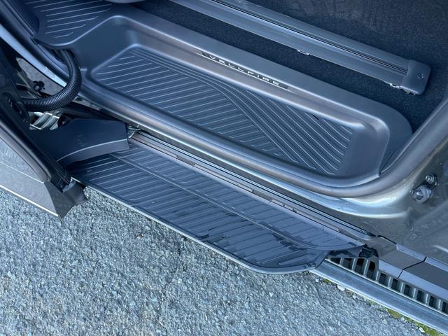 ヴェルファイア Z プレミア 登録済未使用車 純正14型DAナビ サンセットブラウン ムーンルーフ ユニバーサルステップ セーフティセンス レーダークルーズコントロール ブラインドスポットモニター 3眼LEDヘッドライト(50枚目)