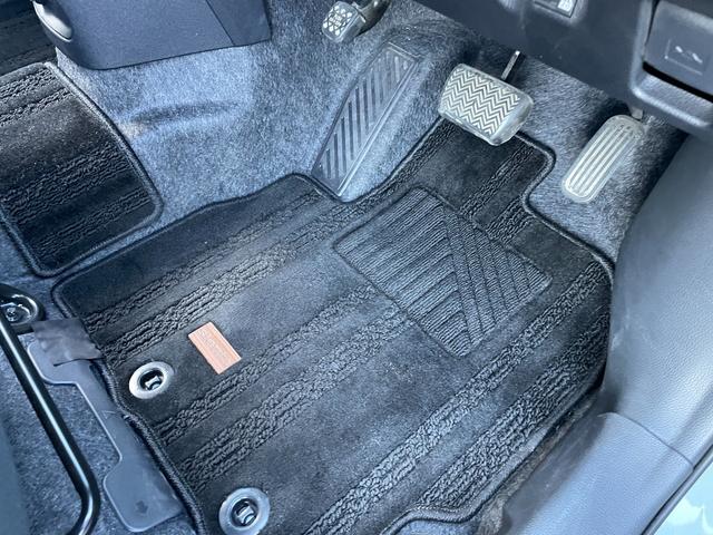 シエンタ G 純正8型ディスプレイオーディオ 両側電動ドア BSM ビルトイン2.0ETC 追従クルーズコントロール トヨタセーフティセンス Bluetooth バックカメラ オートライト コーナーセンサー 禁煙(45枚目)