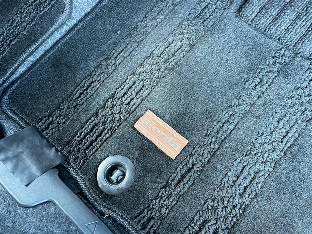 シエンタ G 純正8型ディスプレイオーディオ 両側電動ドア BSM ビルトイン2.0ETC 追従クルーズコントロール トヨタセーフティセンス Bluetooth バックカメラ オートライト コーナーセンサー 禁煙(46枚目)