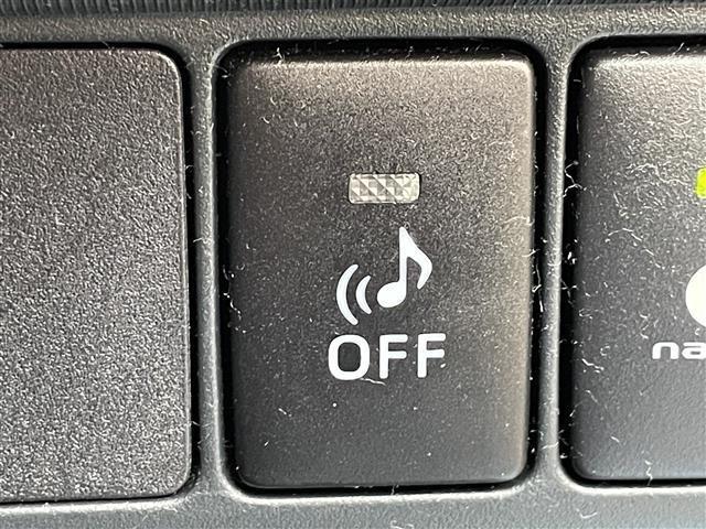 アクア Ｇ　純正ナビ　バックビューモニター　ドライブレコーダー　シートヒーター　ドライブモード　ナノイー　車両接近通報装置　電格ミラー　純正フロアマット　ドアバイザー　プッシュスタート　スマートキー　フォグランプ（6枚目）