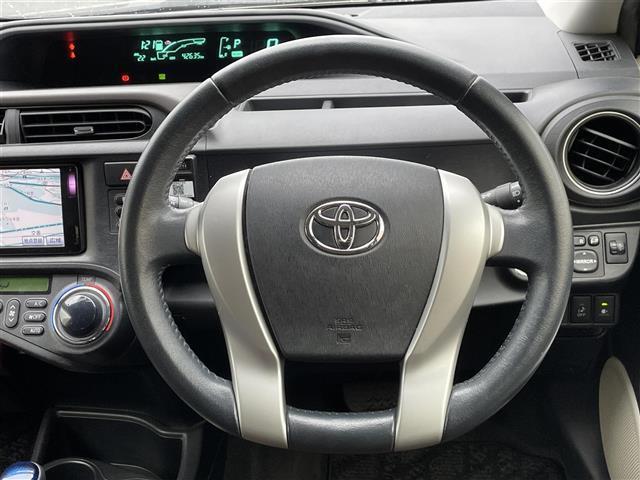 アクア Ｇ　純正ナビ　バックビューモニター　ドライブレコーダー　シートヒーター　ドライブモード　ナノイー　車両接近通報装置　電格ミラー　純正フロアマット　ドアバイザー　プッシュスタート　スマートキー　フォグランプ（25枚目）