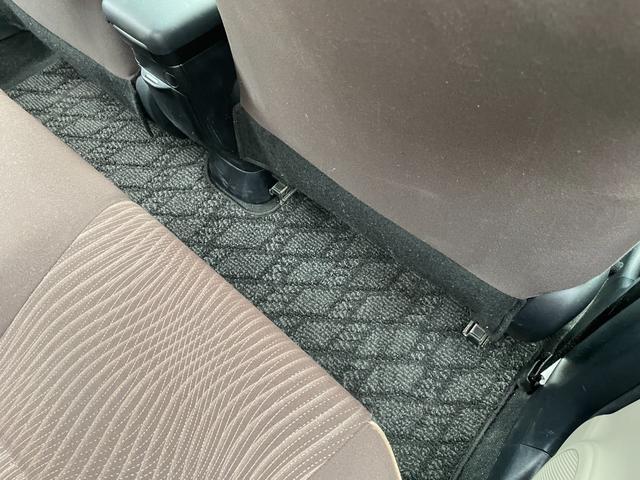 アクア Ｇ　純正ナビ　バックビューモニター　ドライブレコーダー　シートヒーター　ドライブモード　ナノイー　車両接近通報装置　電格ミラー　純正フロアマット　ドアバイザー　プッシュスタート　スマートキー　フォグランプ（51枚目）