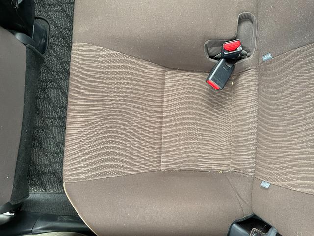 アクア Ｇ　純正ナビ　バックビューモニター　ドライブレコーダー　シートヒーター　ドライブモード　ナノイー　車両接近通報装置　電格ミラー　純正フロアマット　ドアバイザー　プッシュスタート　スマートキー　フォグランプ（61枚目）