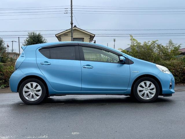 アクア Ｇ　純正ナビ　バックビューモニター　ドライブレコーダー　シートヒーター　ドライブモード　ナノイー　車両接近通報装置　電格ミラー　純正フロアマット　ドアバイザー　プッシュスタート　スマートキー　フォグランプ（66枚目）