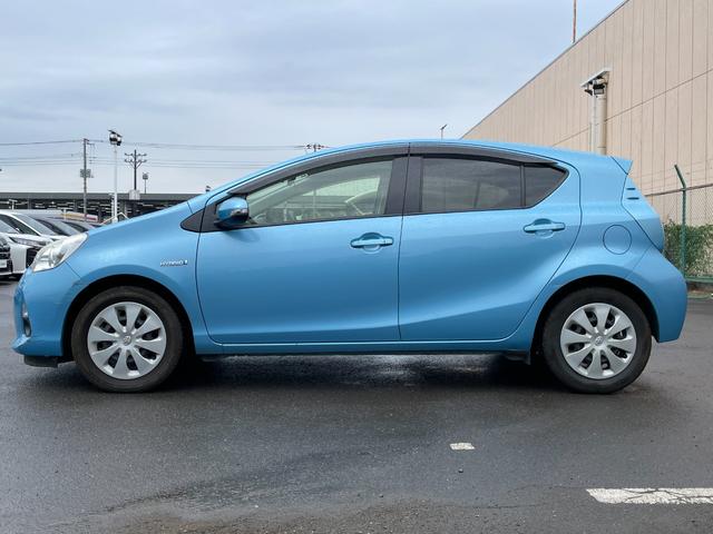 アクア Ｇ　純正ナビ　バックビューモニター　ドライブレコーダー　シートヒーター　ドライブモード　ナノイー　車両接近通報装置　電格ミラー　純正フロアマット　ドアバイザー　プッシュスタート　スマートキー　フォグランプ（70枚目）