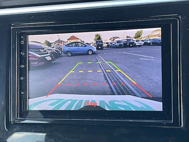 ステップワゴンスパーダ ｅ：ＨＥＶスパーダ　Ｇ・ＥＸ　ホンダセンシング　ディスプレイオーディオ　Ｂｌｕｅｔｏｏｔｈ　両側電動スライドドア　追従型クルーズコントロールシステム　ＥＴＣ　前後ドライブレコーダー　３列シート　わくわくゲート　衝突被害軽減システム（4枚目）