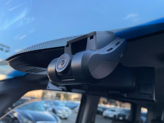 ステップワゴンスパーダ ｅ：ＨＥＶスパーダ　Ｇ・ＥＸ　ホンダセンシング　ディスプレイオーディオ　Ｂｌｕｅｔｏｏｔｈ　両側電動スライドドア　追従型クルーズコントロールシステム　ＥＴＣ　前後ドライブレコーダー　３列シート　わくわくゲート　衝突被害軽減システム（13枚目）