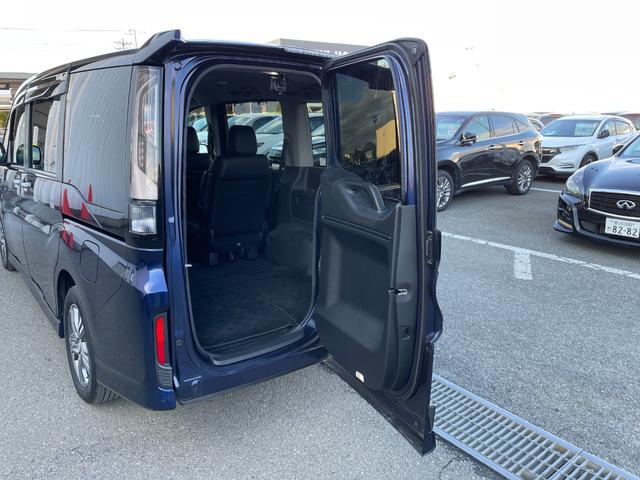 ステップワゴンスパーダ ｅ：ＨＥＶスパーダ　Ｇ・ＥＸ　ホンダセンシング　ディスプレイオーディオ　Ｂｌｕｅｔｏｏｔｈ　両側電動スライドドア　追従型クルーズコントロールシステム　ＥＴＣ　前後ドライブレコーダー　３列シート　わくわくゲート　衝突被害軽減システム（62枚目）