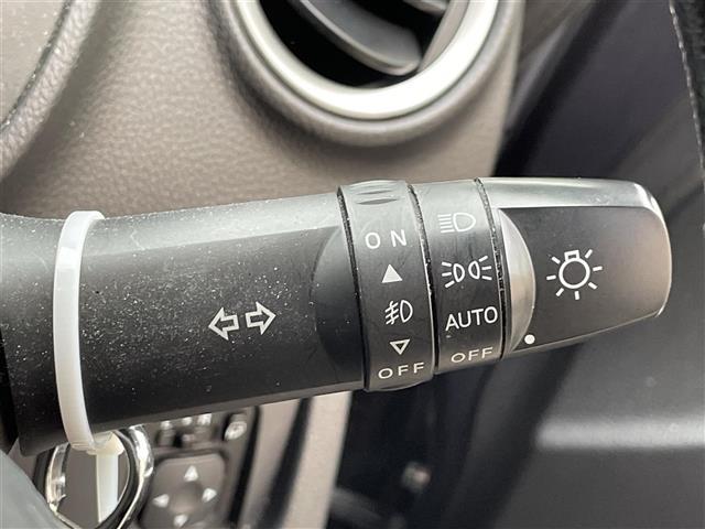 デイズ ハイウェイスター G clarionナビ ワンセグTV アラウンドビューモニター ETC 電格ミラー アイドリングストップ ステアリングスイッチ フロアマット ドアバイザー プッシュスタート スマートキー(9枚目)