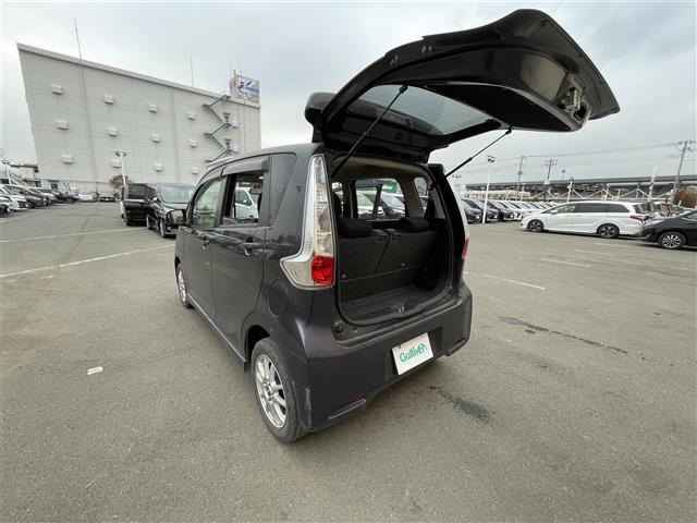 デイズ ハイウェイスター G clarionナビ ワンセグTV アラウンドビューモニター ETC 電格ミラー アイドリングストップ ステアリングスイッチ フロアマット ドアバイザー プッシュスタート スマートキー(17枚目)