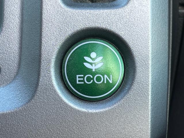 ステップワゴンスパーダ Ｚ　クールスピリット　純正ナビ　Ｂｌｕｅｔｏｏｔｈ　バックカメラ　ＣＤ　ＤＶＤ　フルセグＴＶ　フリップダウンモニター　クルーズコントロールシステム　スペアキー　パドルシフト前後ドライブレコーダー　ＥＴＣ　パドルシフト（10枚目）