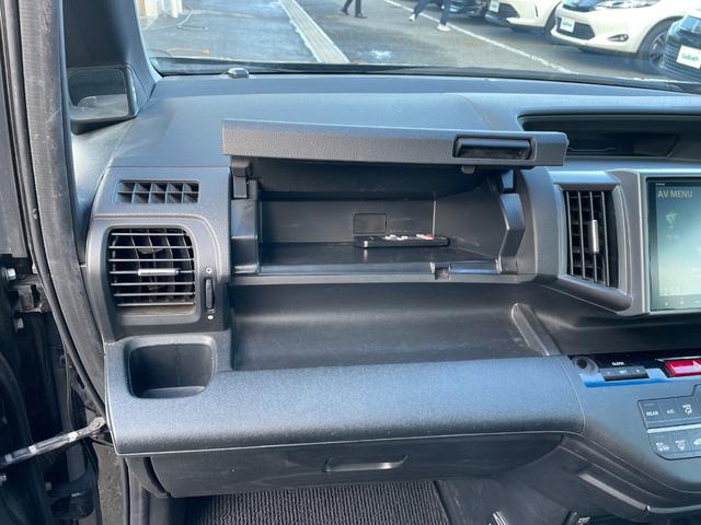 ステップワゴンスパーダ Ｚ　クールスピリット　純正ナビ　Ｂｌｕｅｔｏｏｔｈ　バックカメラ　ＣＤ　ＤＶＤ　フルセグＴＶ　フリップダウンモニター　クルーズコントロールシステム　スペアキー　パドルシフト前後ドライブレコーダー　ＥＴＣ　パドルシフト（53枚目）