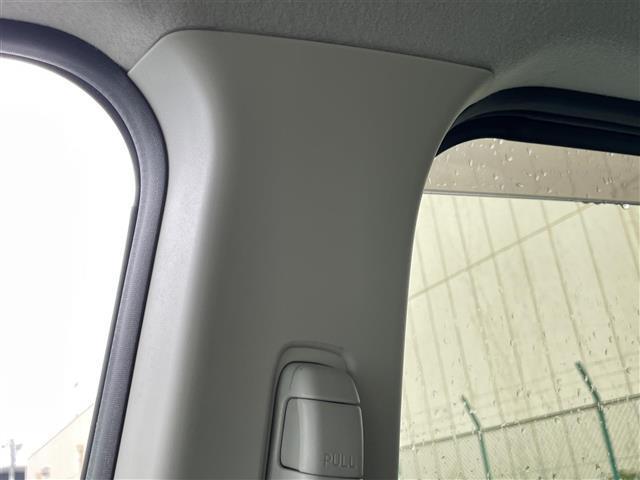 ビアンテ ２０Ｓナビスペシャル　純正ナビ　バックカメラ　サイドカメラ　両側パワスラ　ＤＳＣ　ビルトインＥＴＣ　ステアリングスイッチ　ｉ－ｓｔｏｐ　　電格ミラー　純正フロアマット　純正アルミ　ドアバイザー（39枚目）