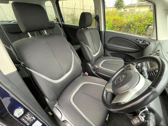 ビアンテ ２０Ｓナビスペシャル　純正ナビ　バックカメラ　サイドカメラ　両側パワスラ　ＤＳＣ　ビルトインＥＴＣ　ステアリングスイッチ　ｉ－ｓｔｏｐ　　電格ミラー　純正フロアマット　純正アルミ　ドアバイザー（40枚目）