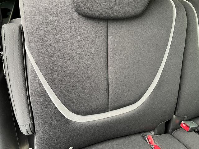 ビアンテ ２０Ｓナビスペシャル　純正ナビ　バックカメラ　サイドカメラ　両側パワスラ　ＤＳＣ　ビルトインＥＴＣ　ステアリングスイッチ　ｉ－ｓｔｏｐ　　電格ミラー　純正フロアマット　純正アルミ　ドアバイザー（47枚目）