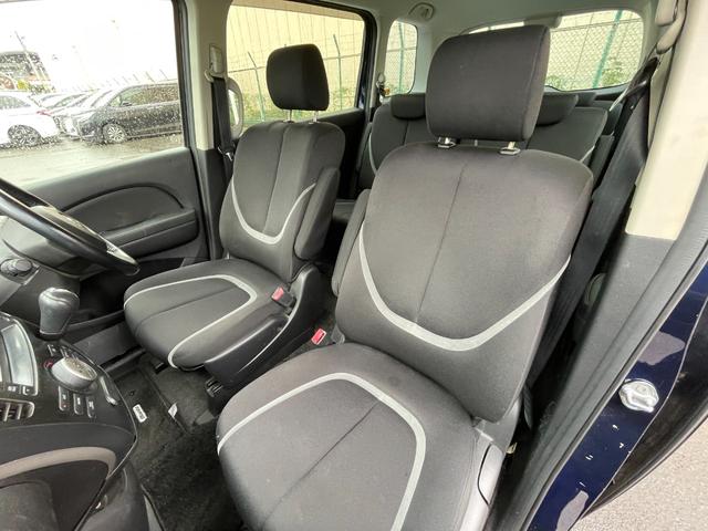 ビアンテ ２０Ｓナビスペシャル　純正ナビ　バックカメラ　サイドカメラ　両側パワスラ　ＤＳＣ　ビルトインＥＴＣ　ステアリングスイッチ　ｉ－ｓｔｏｐ　　電格ミラー　純正フロアマット　純正アルミ　ドアバイザー（51枚目）