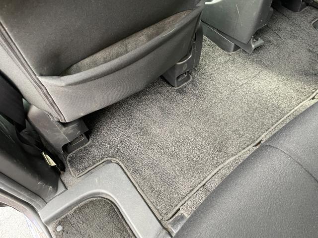 ビアンテ ２０Ｓナビスペシャル　純正ナビ　バックカメラ　サイドカメラ　両側パワスラ　ＤＳＣ　ビルトインＥＴＣ　ステアリングスイッチ　ｉ－ｓｔｏｐ　　電格ミラー　純正フロアマット　純正アルミ　ドアバイザー（60枚目）