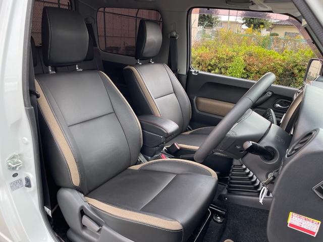 ジムニー ランドベンチャー　４ＷＤ　５Ｆ　純正ナビ　フルセグＴＶ　シートヒーター　ミラー型前後ドラレコ　合皮シート　純正フロアマット　ドアバイザー　純正１６インチＡＷ　Ｂｌｕｅｔｏｏｔｈ　禁煙（14枚目）