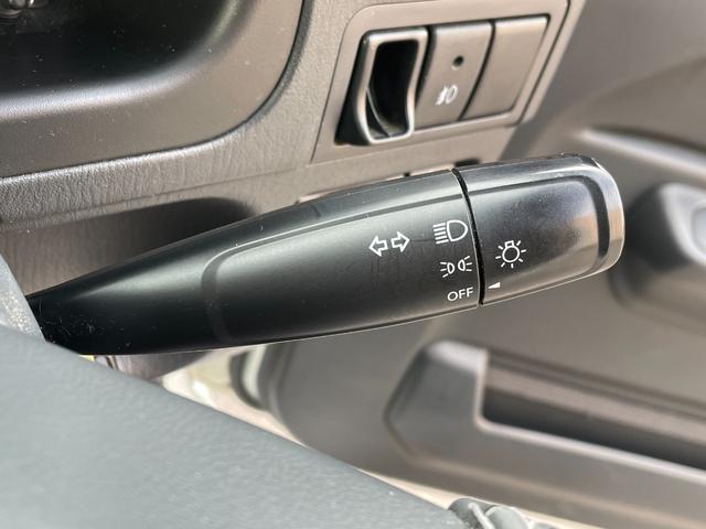 ジムニー ランドベンチャー　４ＷＤ　５Ｆ　純正ナビ　フルセグＴＶ　シートヒーター　ミラー型前後ドラレコ　合皮シート　純正フロアマット　ドアバイザー　純正１６インチＡＷ　Ｂｌｕｅｔｏｏｔｈ　禁煙（26枚目）