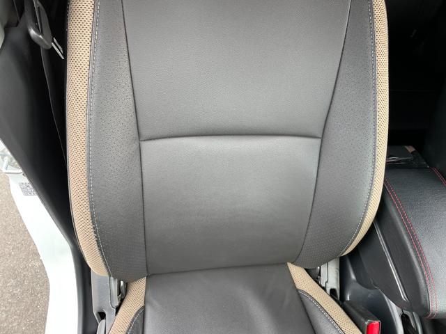 ジムニー ランドベンチャー　４ＷＤ　５Ｆ　純正ナビ　フルセグＴＶ　シートヒーター　ミラー型前後ドラレコ　合皮シート　純正フロアマット　ドアバイザー　純正１６インチＡＷ　Ｂｌｕｅｔｏｏｔｈ　禁煙（41枚目）