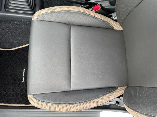 ジムニー ランドベンチャー　４ＷＤ　５Ｆ　純正ナビ　フルセグＴＶ　シートヒーター　ミラー型前後ドラレコ　合皮シート　純正フロアマット　ドアバイザー　純正１６インチＡＷ　Ｂｌｕｅｔｏｏｔｈ　禁煙（51枚目）