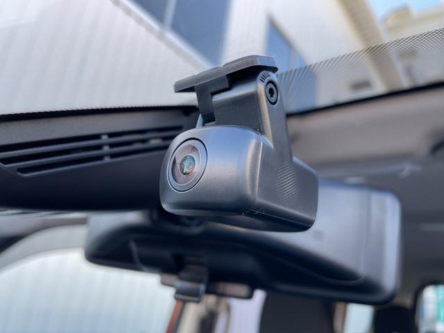 セレナ e-パワー ハイウェイスターV 純正ナヒ゛ Bluetooth フルセグTV CD DVD 全周囲カメラ レーダークルーズコントロールシステム ステアリングヒーター シートヒーター 両側電動スライドドア BSM ドライブレコーダー(13枚目)