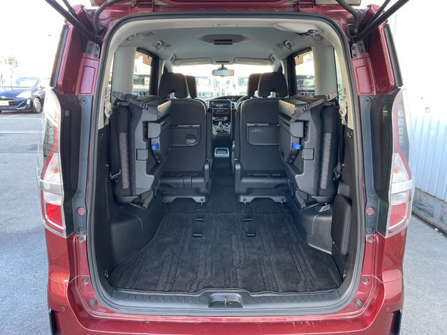 セレナ e-パワー ハイウェイスターV 純正ナヒ゛ Bluetooth フルセグTV CD DVD 全周囲カメラ レーダークルーズコントロールシステム ステアリングヒーター シートヒーター 両側電動スライドドア BSM ドライブレコーダー(17枚目)