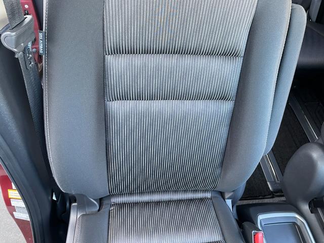 セレナ e-パワー ハイウェイスターV 純正ナヒ゛ Bluetooth フルセグTV CD DVD 全周囲カメラ レーダークルーズコントロールシステム ステアリングヒーター シートヒーター 両側電動スライドドア BSM ドライブレコーダー(46枚目)