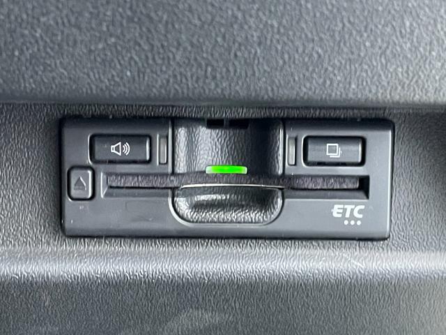 ジムニー ＸＬ　９インチナビ　フルセグＴＶ　Ｂｌｕｅｔｏｏｔｈ　バックカメラ　ＣＤ　ＤＶＤ　ラバーマット　ドライブレコーダー　ＥＴＣ　ステアリングスイッチ　純正アルミホイール　ＡＢＳ　横滑り防止装置　レーンアシスト（10枚目）