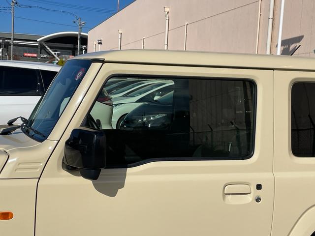 ジムニー ＸＬ　９インチナビ　フルセグＴＶ　Ｂｌｕｅｔｏｏｔｈ　バックカメラ　ＣＤ　ＤＶＤ　ラバーマット　ドライブレコーダー　ＥＴＣ　ステアリングスイッチ　純正アルミホイール　ＡＢＳ　横滑り防止装置　レーンアシスト（68枚目）