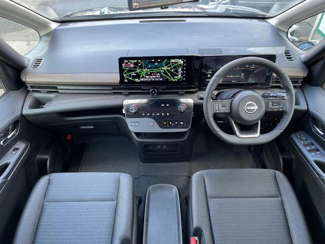 セレナ e-パワー ハイウェイスターV 純正12.3インチナビ BT フルセグTV HDMI 両側電動ドア アラウンドビューモニター プロパイロット クリアランスソナー レーンキープアシスト 衝突軽減ブレーキ ブラインドスポットモニター(3枚目)