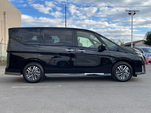 セレナ e-パワー ハイウェイスターV 純正12.3インチナビ BT フルセグTV HDMI 両側電動ドア アラウンドビューモニター プロパイロット クリアランスソナー レーンキープアシスト 衝突軽減ブレーキ ブラインドスポットモニター(67枚目)