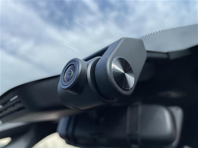 ノア ハイブリッドS-Z 純正ナヒ゛ 両側電動スライドドア サイドステップ 電動リアゲート フォグライト ハーフレザーシート シートヒーター ステアリングヒーター ミラー型ドラレコ ビルトインETC 追従型クルコン(11枚目)