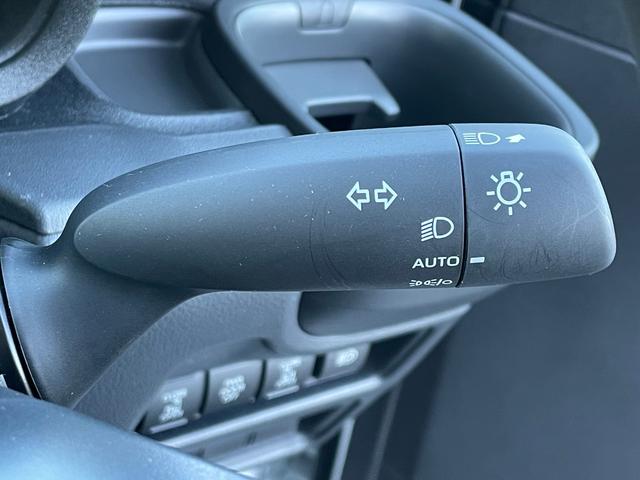 �y���z�K���o�[����X�́u�g�C�U��X�E�x�r�[�U��X����v�̂����ׂ�B�u�W���C�t���z���_����X����v�̓��H�����񂾖ڂ̑O�ł��I�݂Ȃ��܂̂��ԑI�т̂���`���������Ă��������I