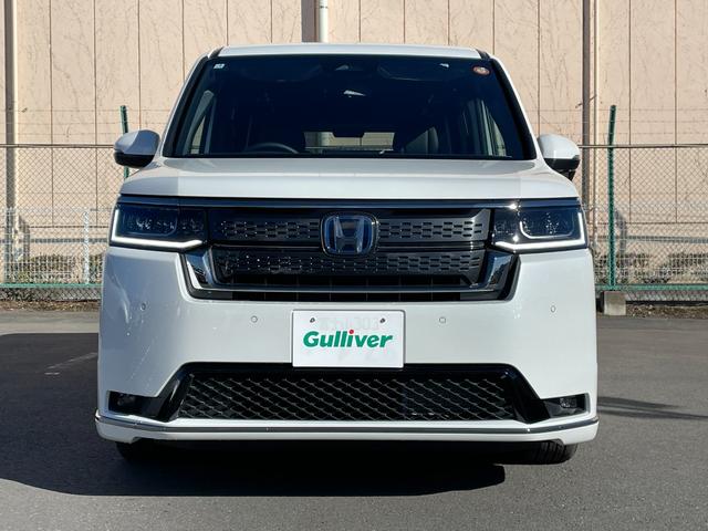 ステップワゴン ｅ：ＨＥＶスパーダ　純正１１．４型ナビ　ホンダセンシング　両側電動ドア　追従クルコン　ハーフレザー　シートヒーター　フルセグＴＶ　Ｂｌｕｅｔｏｏｔｈ　ＤＶＤ再生　コーナーセンサー　衝突被害軽減　ＢＳＭ　ＬＥＤヘッド（19枚目）