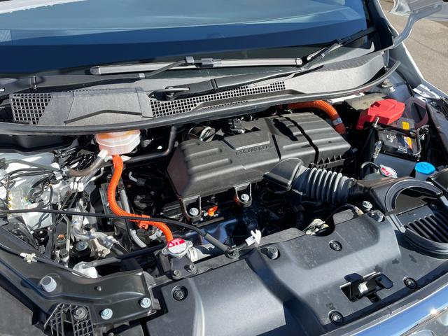 ステップワゴン ｅ：ＨＥＶスパーダ　純正１１．４型ナビ　ホンダセンシング　両側電動ドア　追従クルコン　ハーフレザー　シートヒーター　フルセグＴＶ　Ｂｌｕｅｔｏｏｔｈ　ＤＶＤ再生　コーナーセンサー　衝突被害軽減　ＢＳＭ　ＬＥＤヘッド（80枚目）