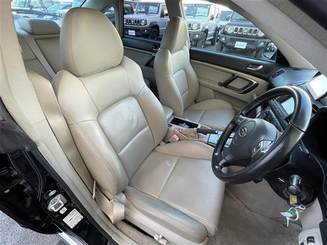 レガシィＢ４ ３．０Ｒ　４ＷＤ　社外ナビ　ＣＤ　ＦＭ／ＡＭ　ドライブレコーダー　ＥＴＣ　クルーズコントロール　運転席パワーシート　シートヒーター　横滑り防止装置◆ＥＣＯモード◆純正フロアマット◆リモコ（11枚目）